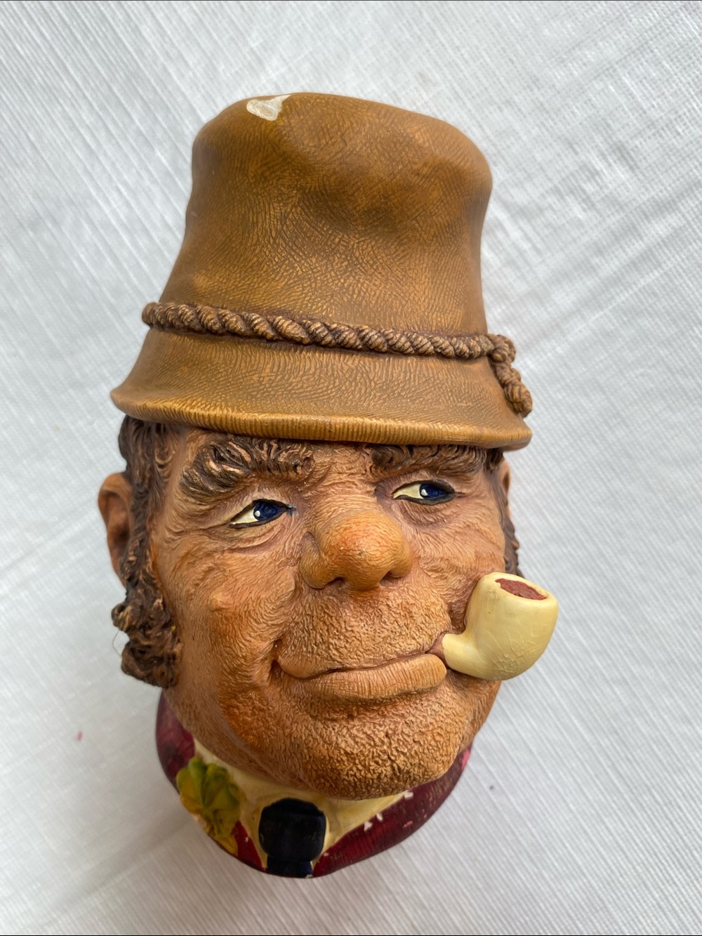 $5 Bossons Paddy Hand-Painted Brown Fisherman Wall Art Bust with Pipe